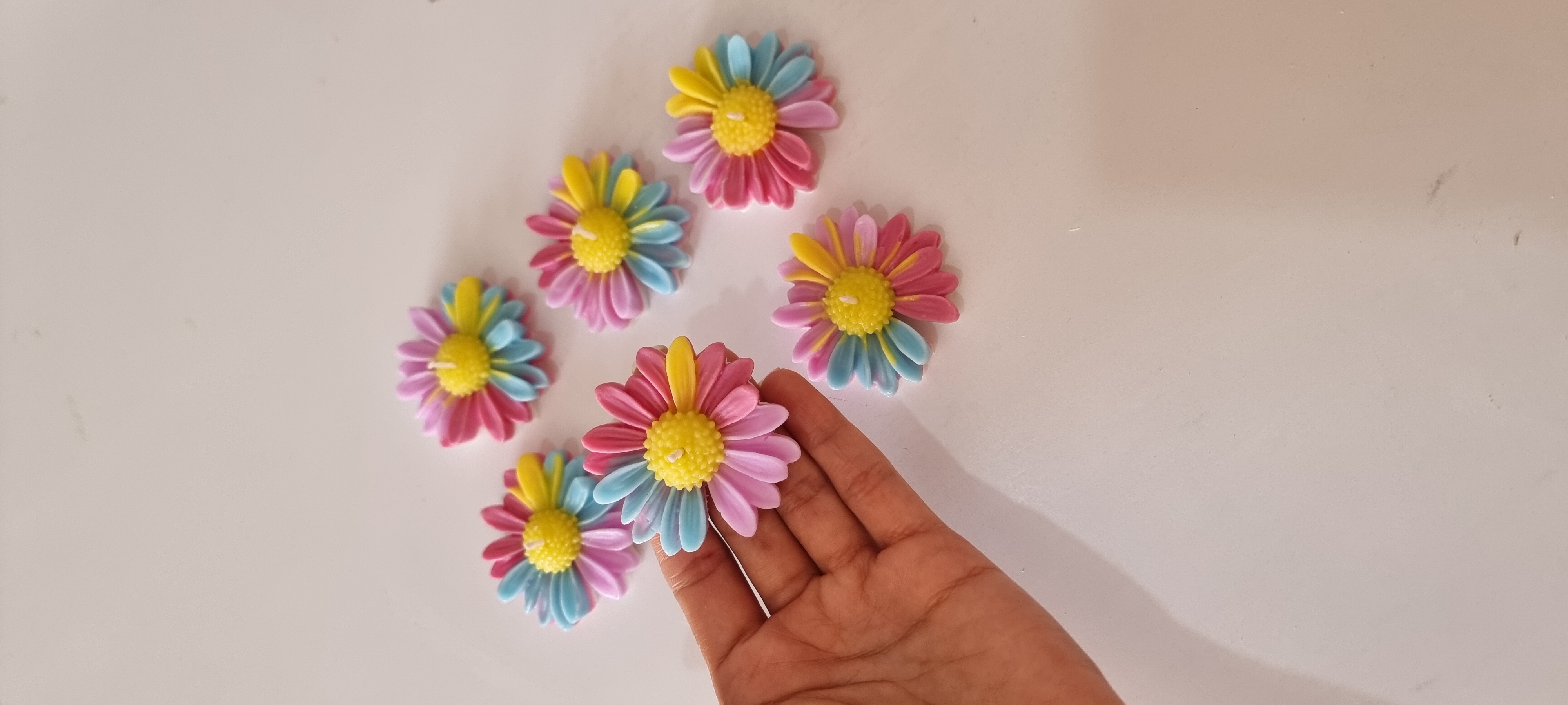 شمع بابونه یونیکورنی